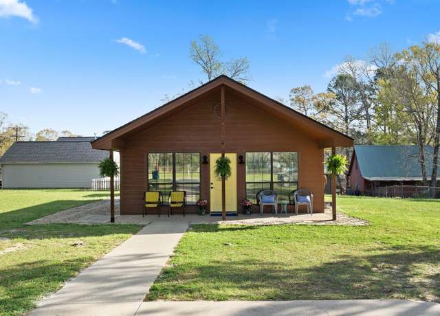 Property at 5 & 7 Oakland Ct, Huntsville, TX 77340, 3 beds, 2 baths