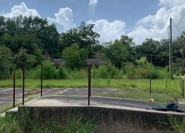 Property at 502 S Magnolia St, Woodville, TX 75979