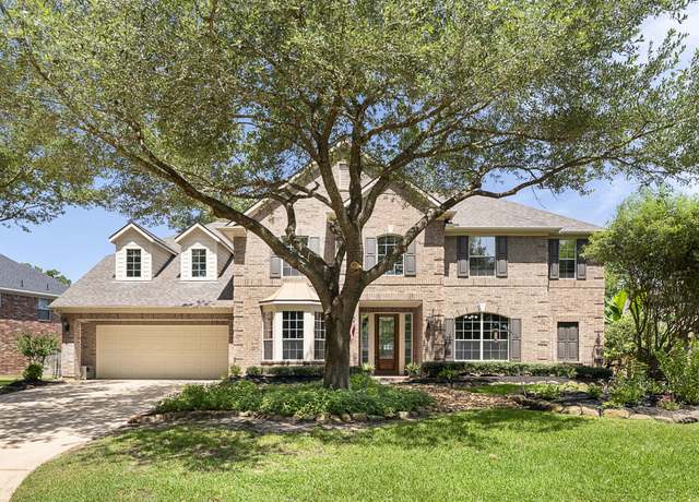 Property at 31 Goldwood Pl, The Woodlands, TX 77382, 4 beds, 3.5 baths