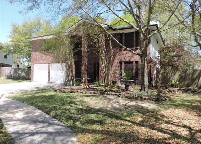 Property at 16418 N Mango Ridge Ct N, Humble, TX 77396, 4 beds, 2.5 baths