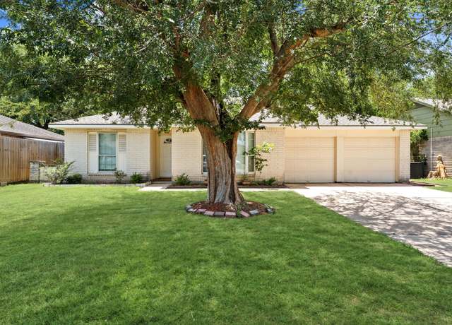 Property at 10815 Montverde Ln, Houston, TX 77099, 3 beds, 2 baths
