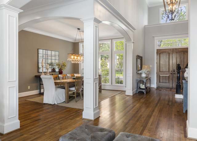 Property at 62 N Knightsgate Cir, The Woodlands, TX 77382, 5 beds, 5.5 baths