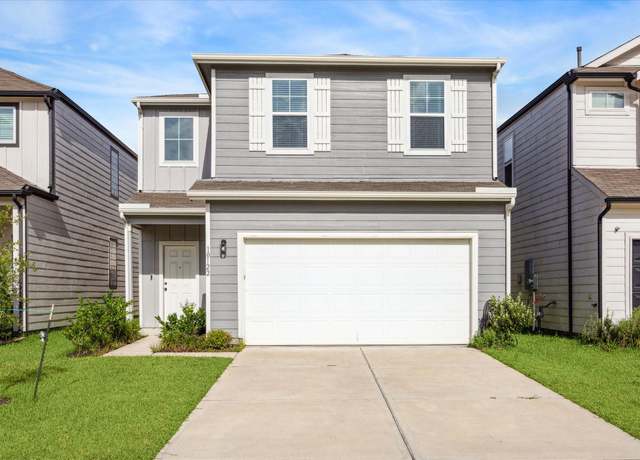 Property at 10122 Clearwick St, Houston, TX 77034, 4 beds, 2.5 baths