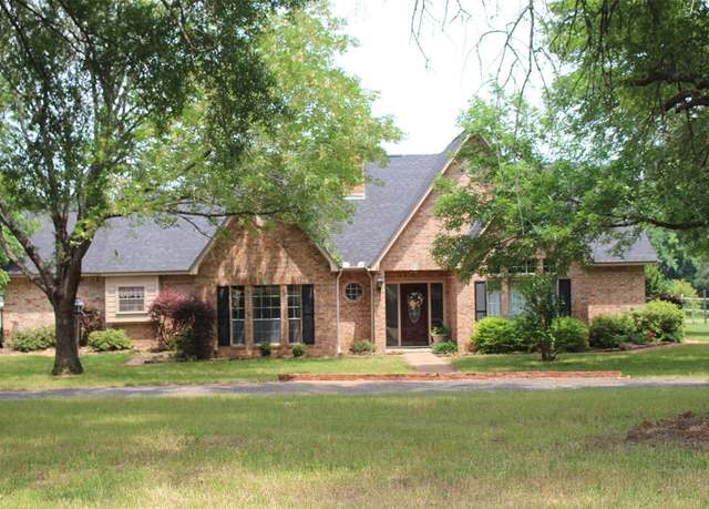 Property at 1119 Fm 2712, Crockett, TX 75835, 4 beds, 2.5 baths