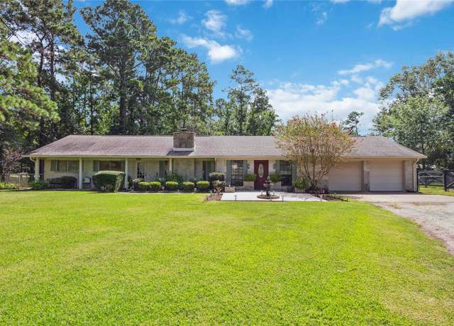 Property at 20420 Plaza Cir, Crosby, TX 77532, 4 beds, 3 baths