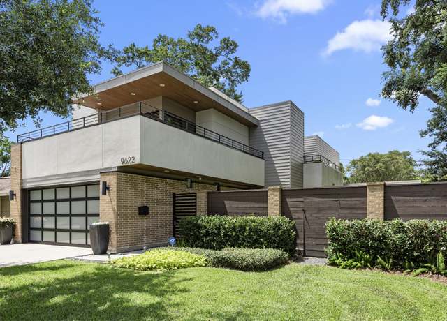 Property at 9622 Pine Lake Dr, Houston, TX 77055, 4 beds, 4.5 baths