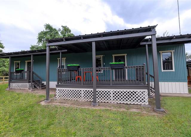 Property at 506 Woodvine Ln, Somerville, TX 77879, 3 beds, 1 bath