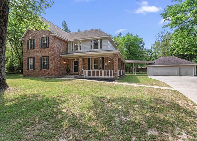 Property at 6811 S Trace Dr, Magnolia, TX 77354, 5 beds, 3.5 baths
