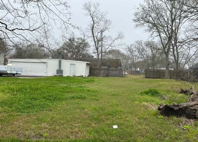 Property at 3100 Block Of Weatherford St, La Porte, TX 77571