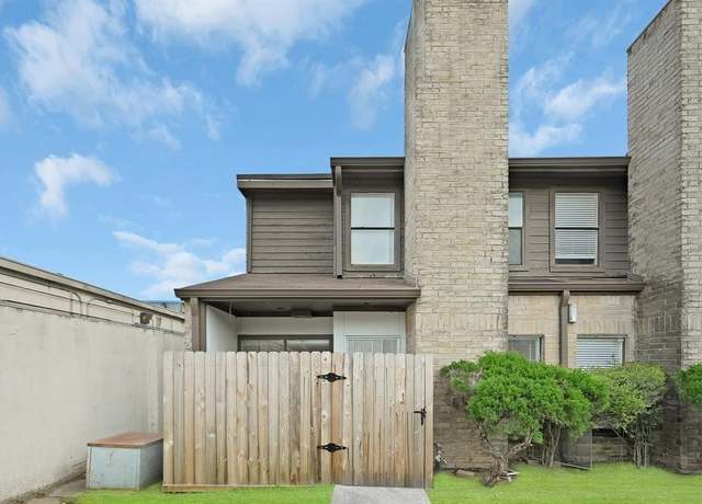 Property at 6633 W Airport Blvd #514, Houston, TX 77035, 1 bed, 1.5 baths