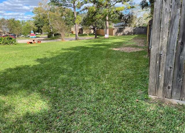 Property at 0 Tanglewood Dr Dr, Friendswood, TX 77546