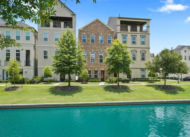 Property at 3622 Lannister Ln, Houston, TX 77055, 4 beds, 4.5 baths