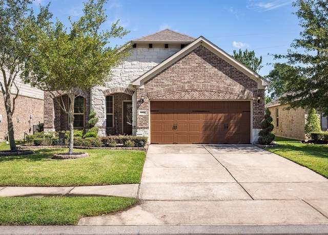 Property at 16650 Lake Prince Ln, Houston, TX 77044, 3 beds, 2.5 baths