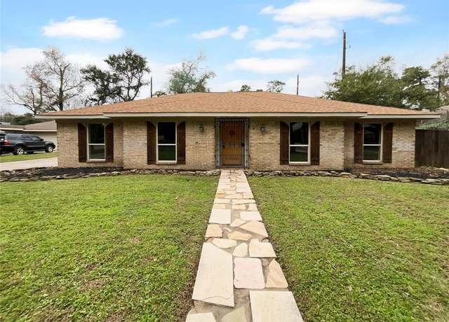 Property at 25419 Elm Creek Dr, Spring, TX 77380, 4 beds, 2.5 baths