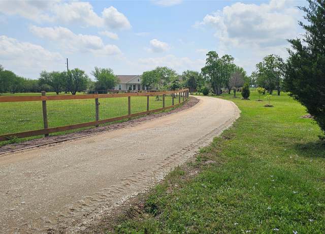Property at 2144 Maler Rd, Sealy, TX 77474, 3 beds, 2 baths