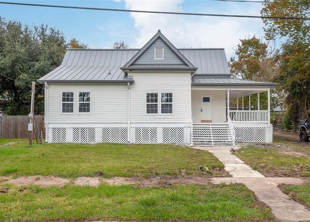 Property at 2630 Hazel St, Beaumont, TX 77702, 4 beds, 3.5 baths
