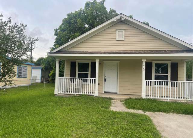 Property at 2430 Florence St, La Marque, TX 77568, 2 beds, 1 bath