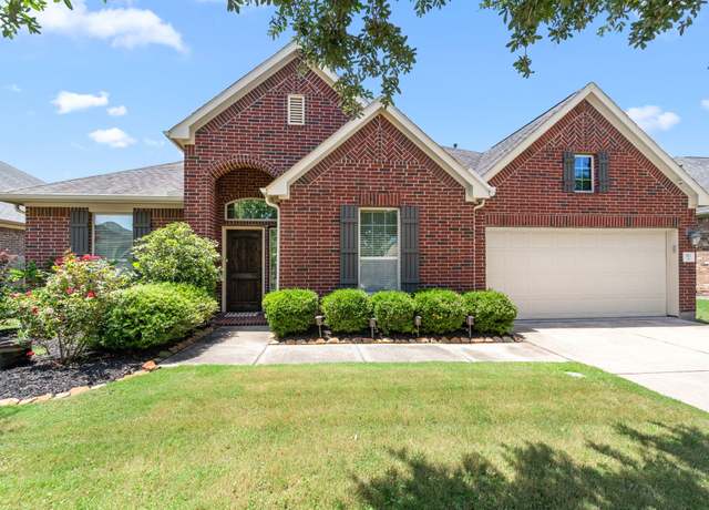 Property at 511 Summer Acres Ct, Rosenberg, TX 77469, 3 beds, 3.5 baths