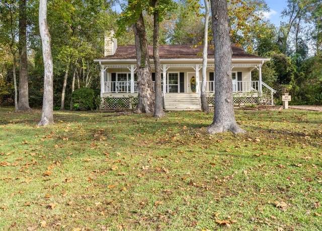 Property at 177 Cedar Ln, Livingston, TX 77351, 3 beds, 2.5 baths