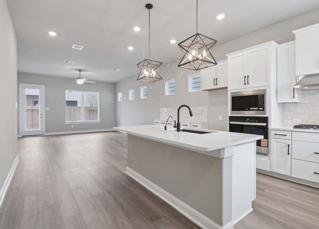 Property at 3118 Quiet Sunset Dr, Houston, TX 77080, 3 beds, 3 baths
