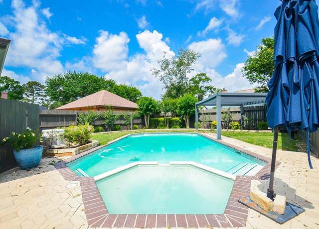 Property at 1138 Rennie Dr, Katy, TX 77450, 3 beds, 2 baths