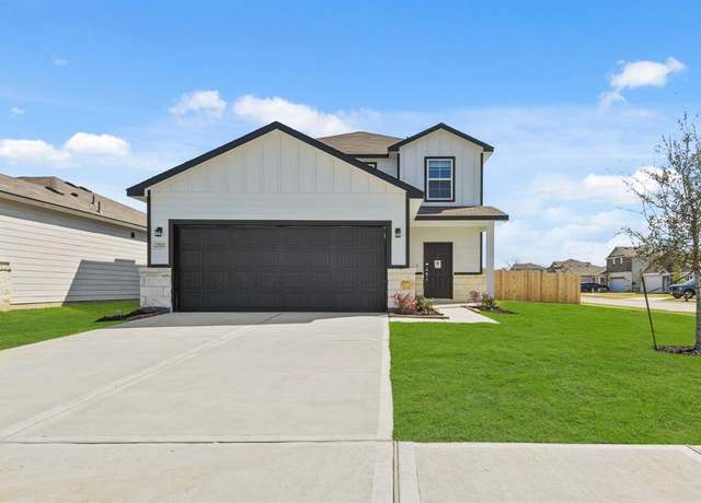 Property at 1200 Point Lookout Dr, Dayton, TX 77535, 4 beds, 2 baths