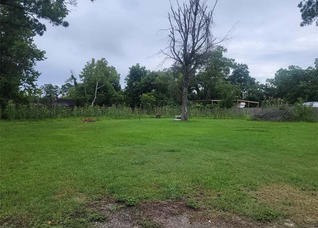 Property at 8033 Furray Rd, Houston, TX 77028