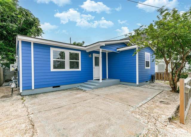 Property at 812 38th St, Galveston, TX 77550, 3 beds, 1 bath