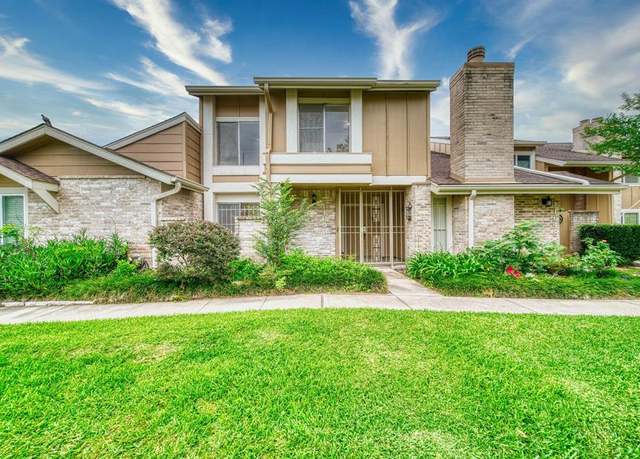 Property at 11650 Village Place Dr #302, Houston, TX 77077, 3 beds, 2.5 baths