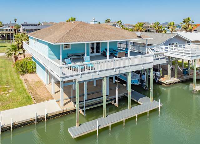 Property at 247 Schooner Dr, Freeport, TX 77541, 3 beds, 2 baths
