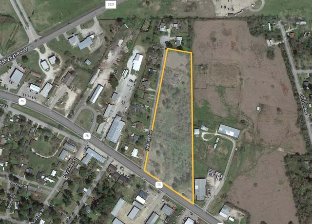 Property at 109 Heaton Ave, Huntsville, TX 77320