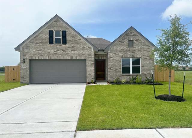 Property at 672 Woodhaven Lakes Dr, La Marque, TX 77568, 3 beds, 2 baths