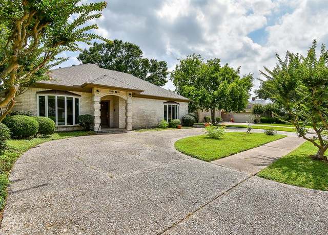 Property at 7519 Coachwood Dr, Houston, TX 77071, 4 beds, 3.5 baths