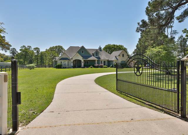 Property at 34465 Old Hempstead Rd, Magnolia, TX 77355, 4 beds, 3.5 baths