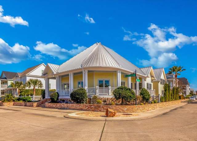 Property at 5 Southern Cross, Galveston, TX 77554, 3 beds, 2.5 baths