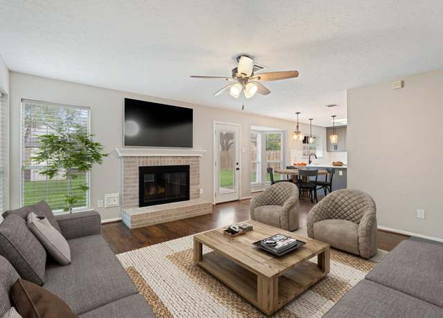 Property at 7015 Redwood Falls Dr, Pasadena, TX 77505, 3 beds, 2.5 baths