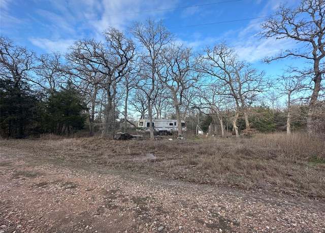 Property at 102 Rainbow Cir, Somerville, TX 77879