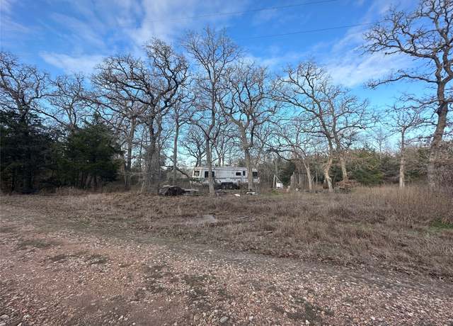 Property at 102 Rainbow Cir, Somerville, TX 77879