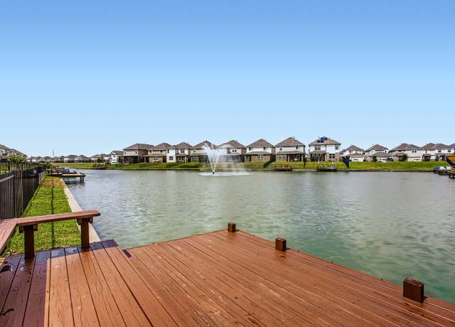 Property at 3835 W Alessano Ln, Katy, TX 77493, 4 beds, 2.5 baths