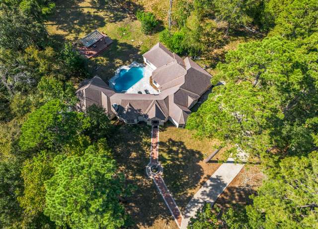 Property at 9203 Breckenridge Dr, Magnolia, TX 77354, 3 beds, 3 baths