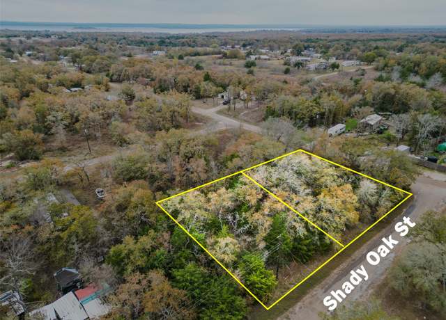 Property at 319 Shady Oak St, Somerville, TX 77879