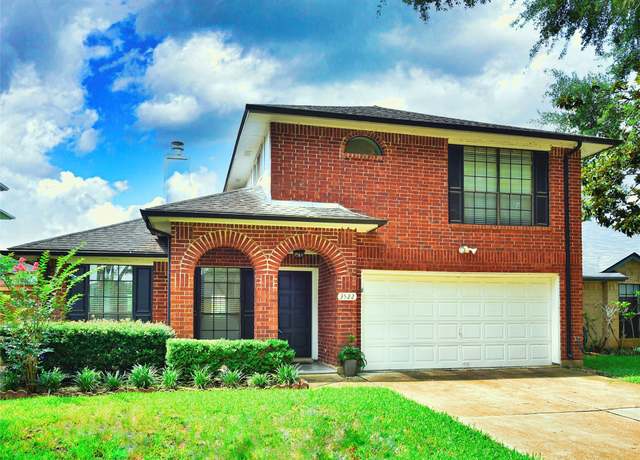 Property at 3522 Pecan Point Dr, Sugar Land, TX 77478, 3 beds, 2.5 baths