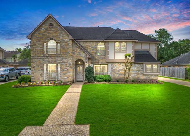 Property at 18211 Spellbrook Dr, Houston, TX 77084, 4 beds, 2.5 baths
