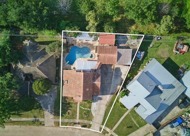 Property at 6022 Downwood Forest Dr, Houston, TX 77088, 4 beds, 2.5 baths