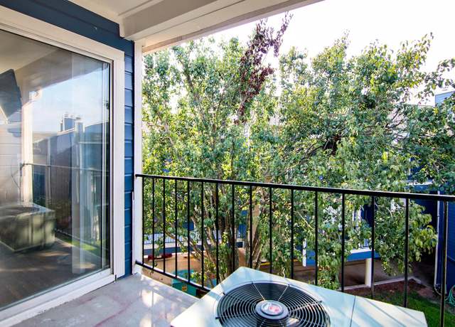 Property at 18511 Egret Bay Blvd #606, Webster, TX 77058, 2 beds, 1 bath