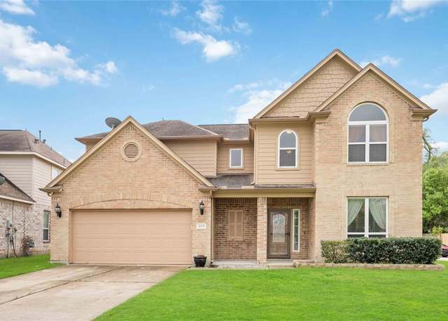 Property at 1015 Lamson Ct, Spring, TX 77373, 4 beds, 3 baths