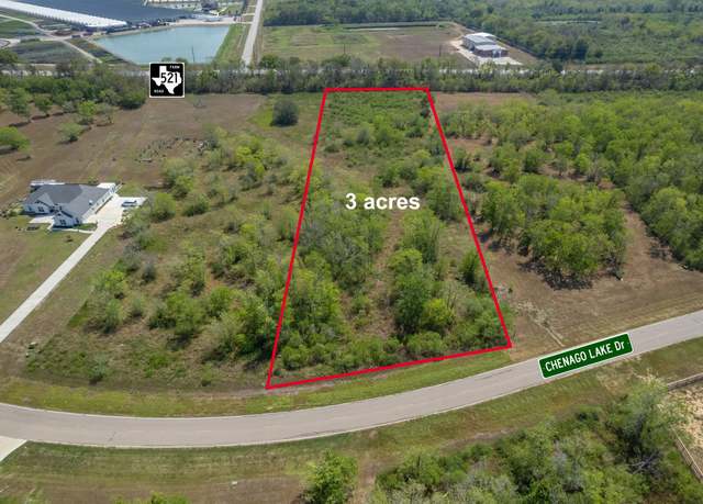 Property at 22611 Chenango Lake Dr, Angleton, TX 77515