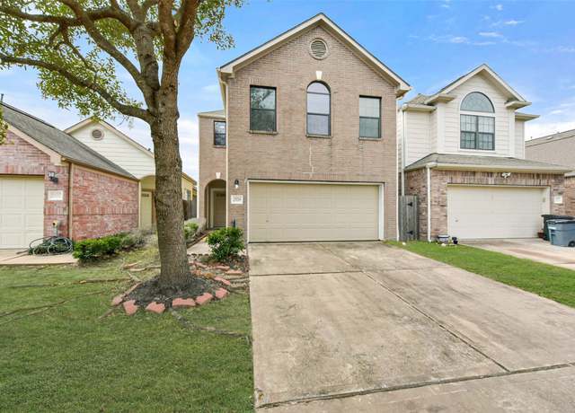 Property at 29719 Buffalo Canyon Dr, Spring, TX 77386, 3 beds, 2.5 baths