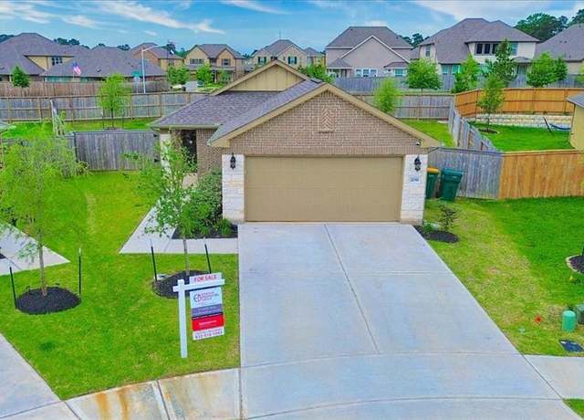 Property at 2051 W Darlington Oak Ct, Conroe, TX 77304, 3 beds, 2 baths