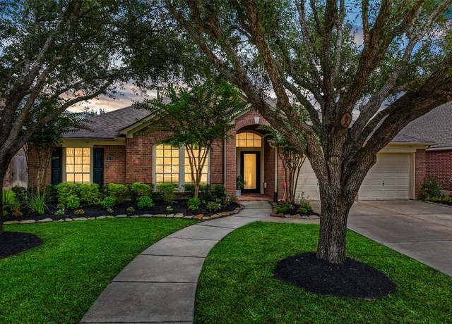 Property at 11110 Jadestone Creek Ln, Cypress, TX 77433, 4 beds, 3 baths